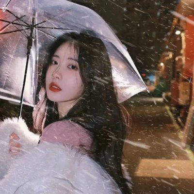 惨了！我的实习生是老妈